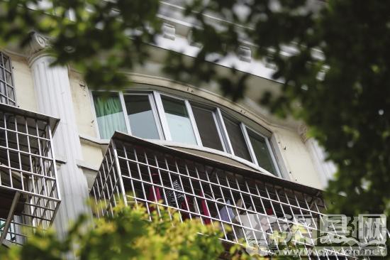 两岁女童坠楼身亡续：护窗制作者被索赔71万