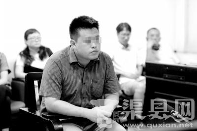 男子家中藏枪28支受审：知道犯法 扔了舍不得