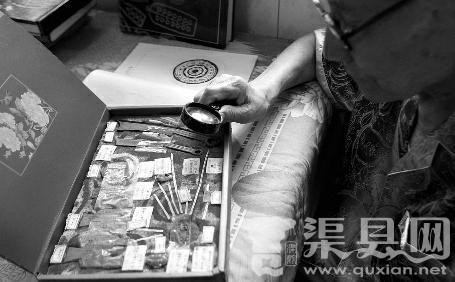 老人收藏7千多枚古钱币 被警方收走25年无音讯