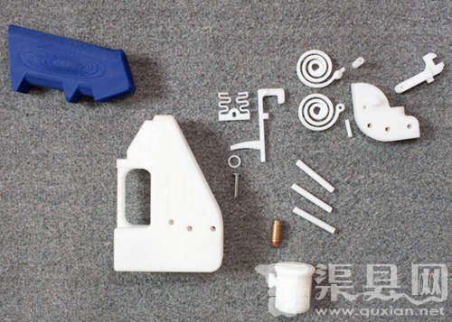 老外打造世上首只3D影印手枪