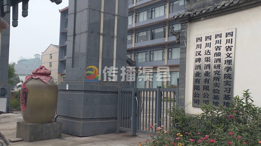 Still1218_00015_副本.jpg