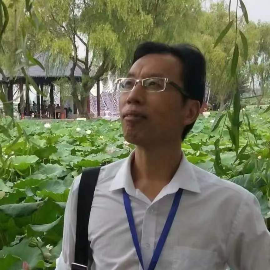 词作者.jpg
