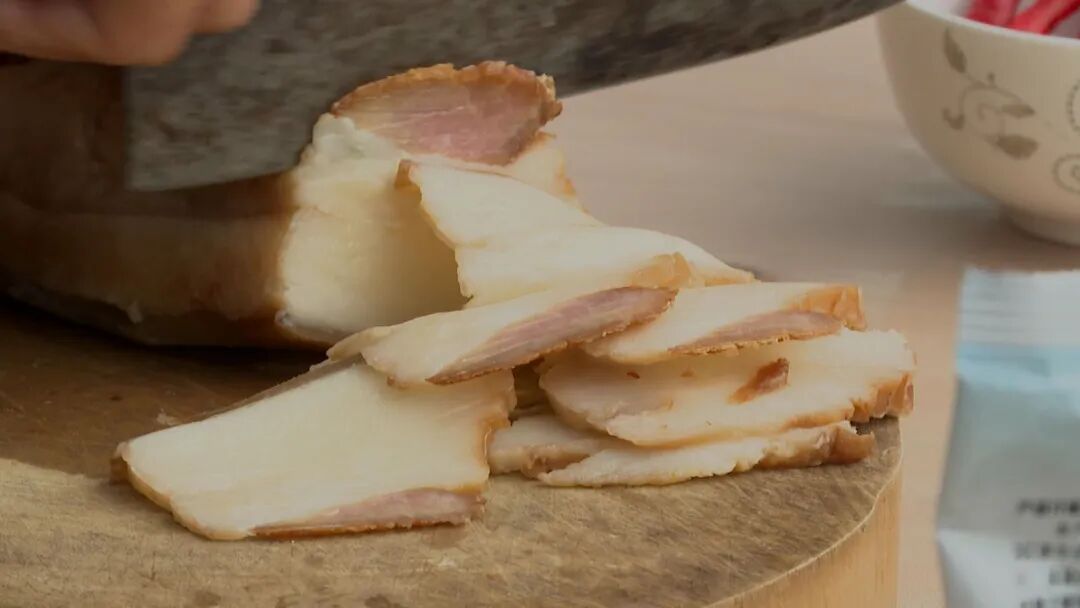 立冬习俗暖人心安北乡“柠檬蒸腊肉”飘香节气餐桌