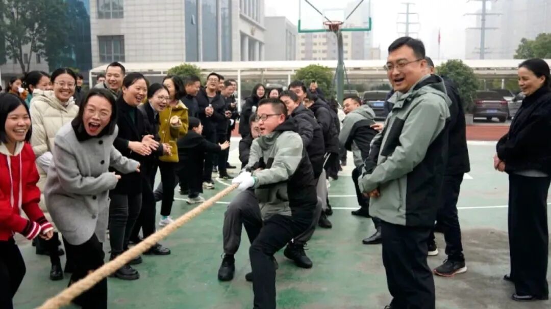 县人民法院举办第十六届职工运动会