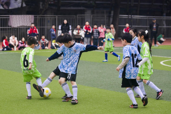 渠县第二小学开展“萌芽杯”校园足球联赛