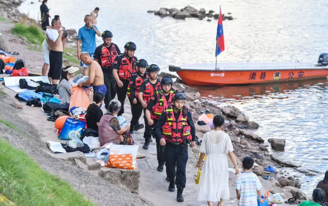 640?wx_fmt=jpeg&from=appmsg#imgIndex=13