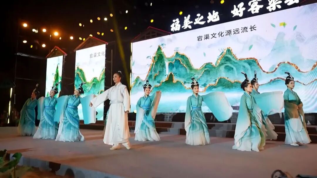 渠县：打造“村晚+”特色品牌 丰富群众文化生活