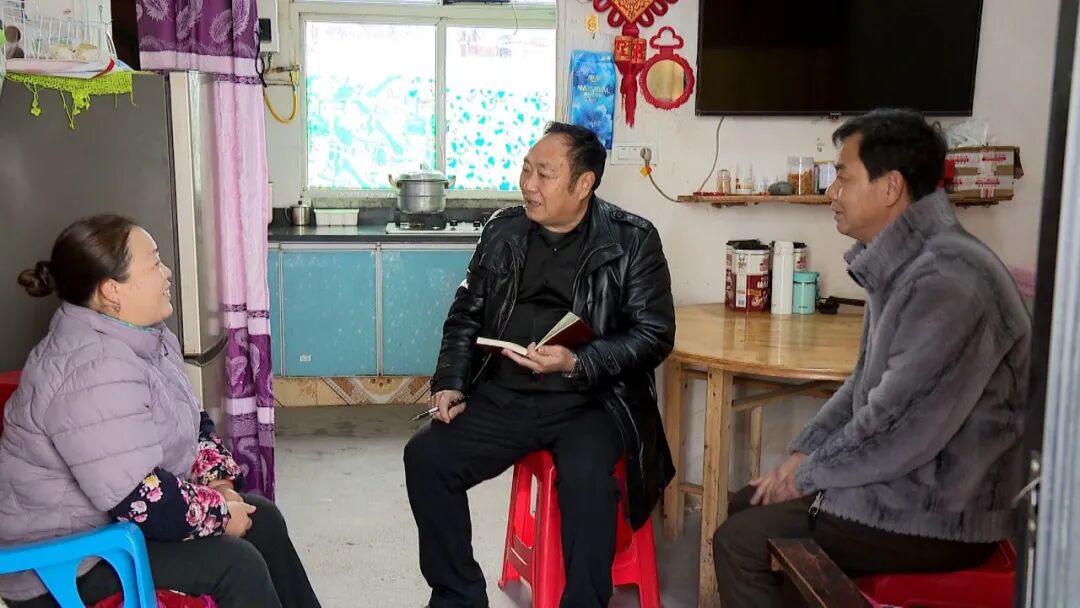 聚焦两会 |【代表风采】赵伟祺：扎根基层解民忧 履职尽责暖民心