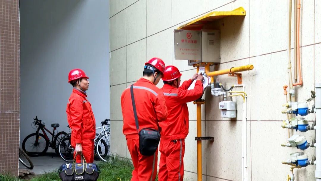 聚焦两会 |【委员风采】王彬：用心用情保供气 履职尽责显担当