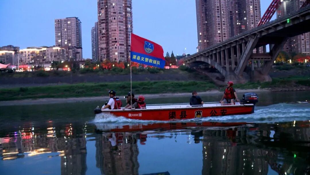 渠县优秀党务工作者蒋福川：党建引领护平安 义警蓝辉映渠城