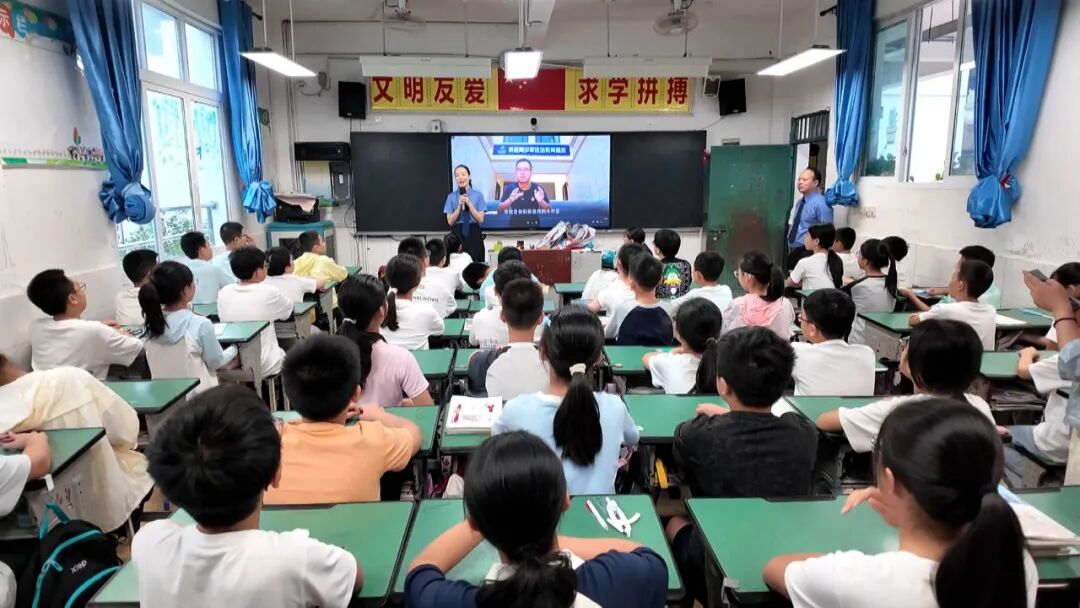 渠县：分龄普法精准施策 护航青少年健康成长