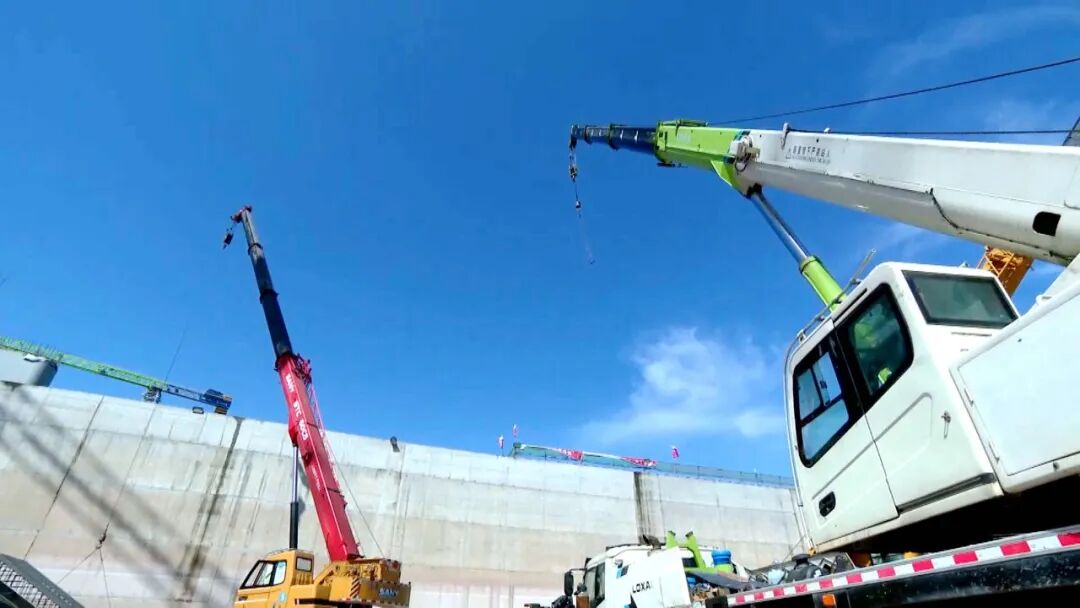 200多名建设者国庆坚守 渠江风洞子航运工程土建即将完成