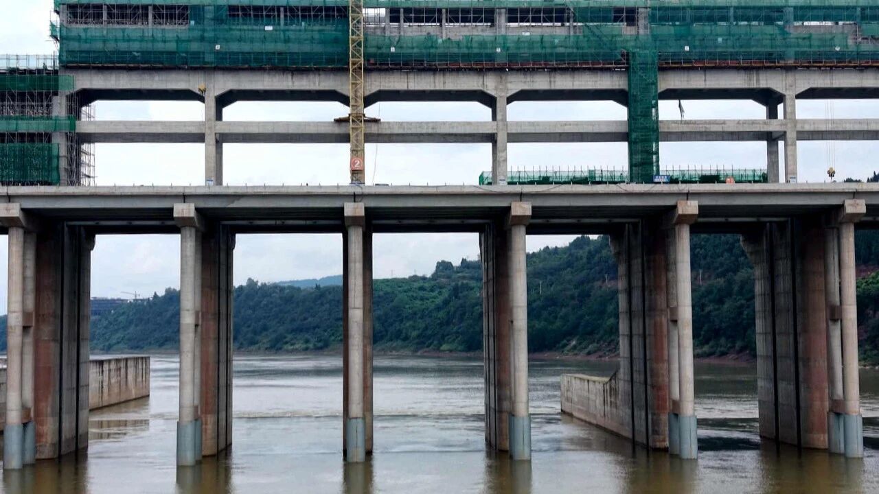 渠江风洞子航运工程：土建收尾冲刺 金属结构安装过半